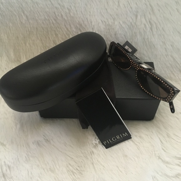 Brand new Pilgrim embellished sunglasses - Picture 3 of 6
